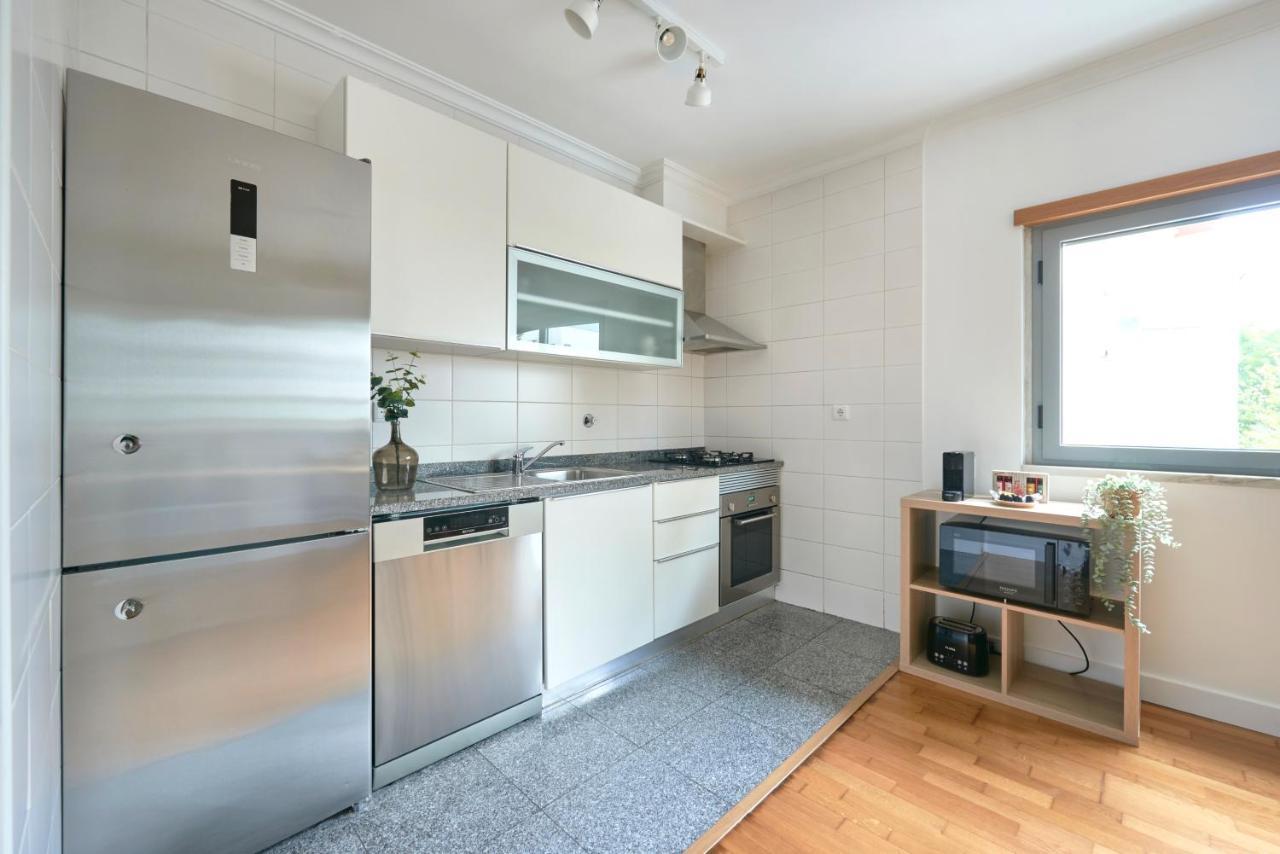Apartment With Private Terrace & Car Garage Lisboa Екстериор снимка