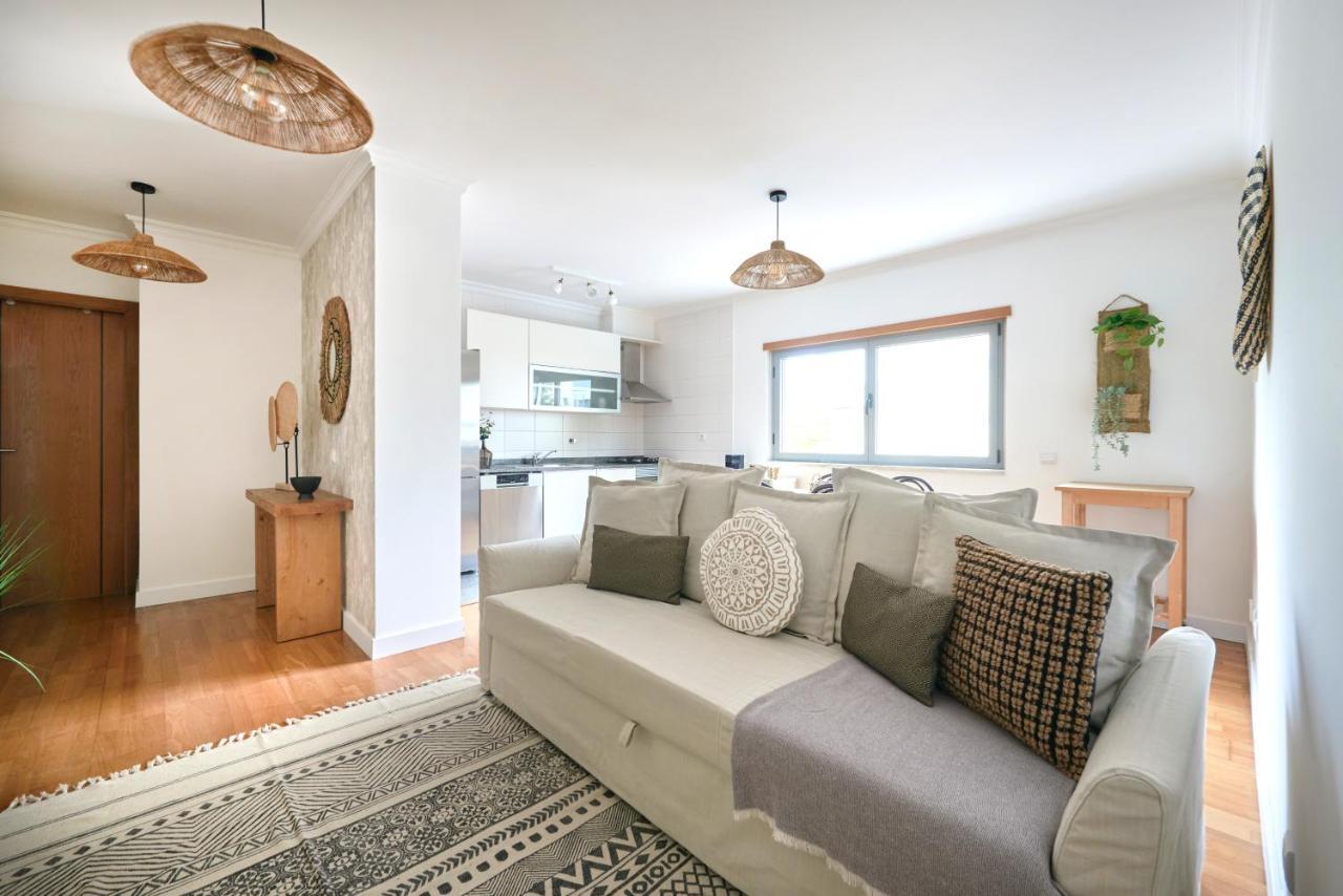 Apartment With Private Terrace & Car Garage Lisboa Екстериор снимка