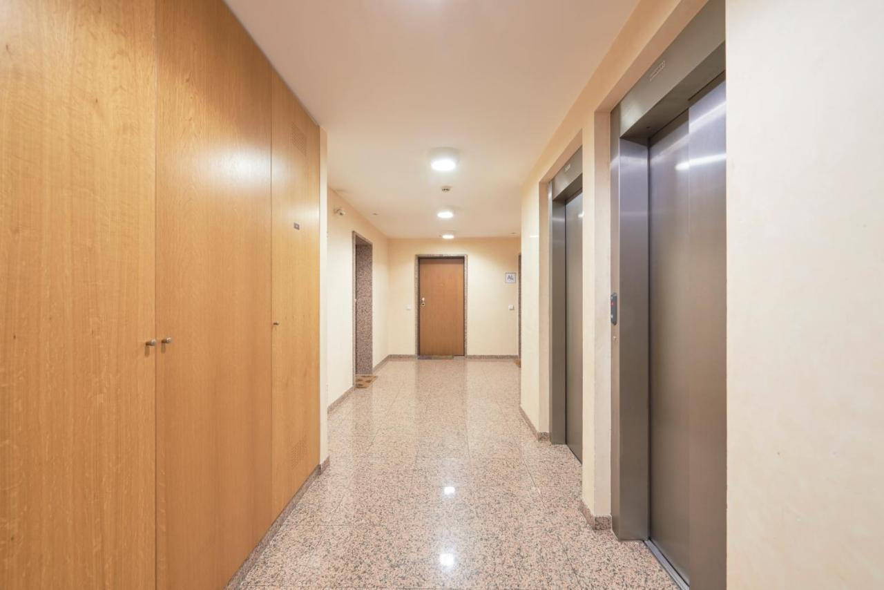 Apartment With Private Terrace & Car Garage Lisboa Екстериор снимка