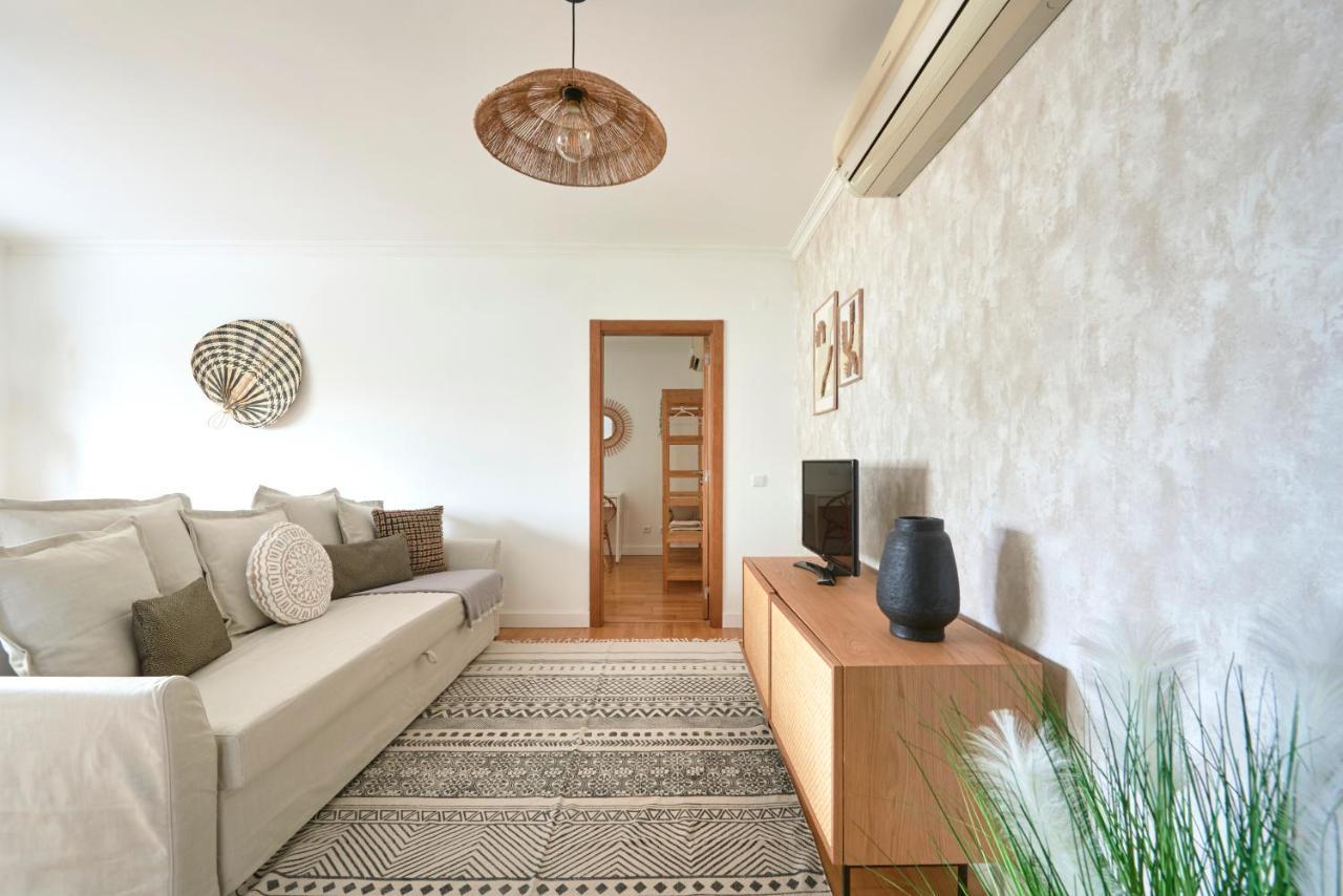 Apartment With Private Terrace & Car Garage Lisboa Екстериор снимка
